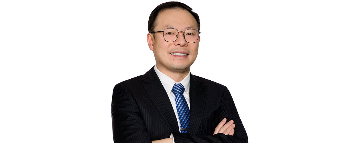 Team Unity: The Benefits of a Professional Team Portrait for Business Success