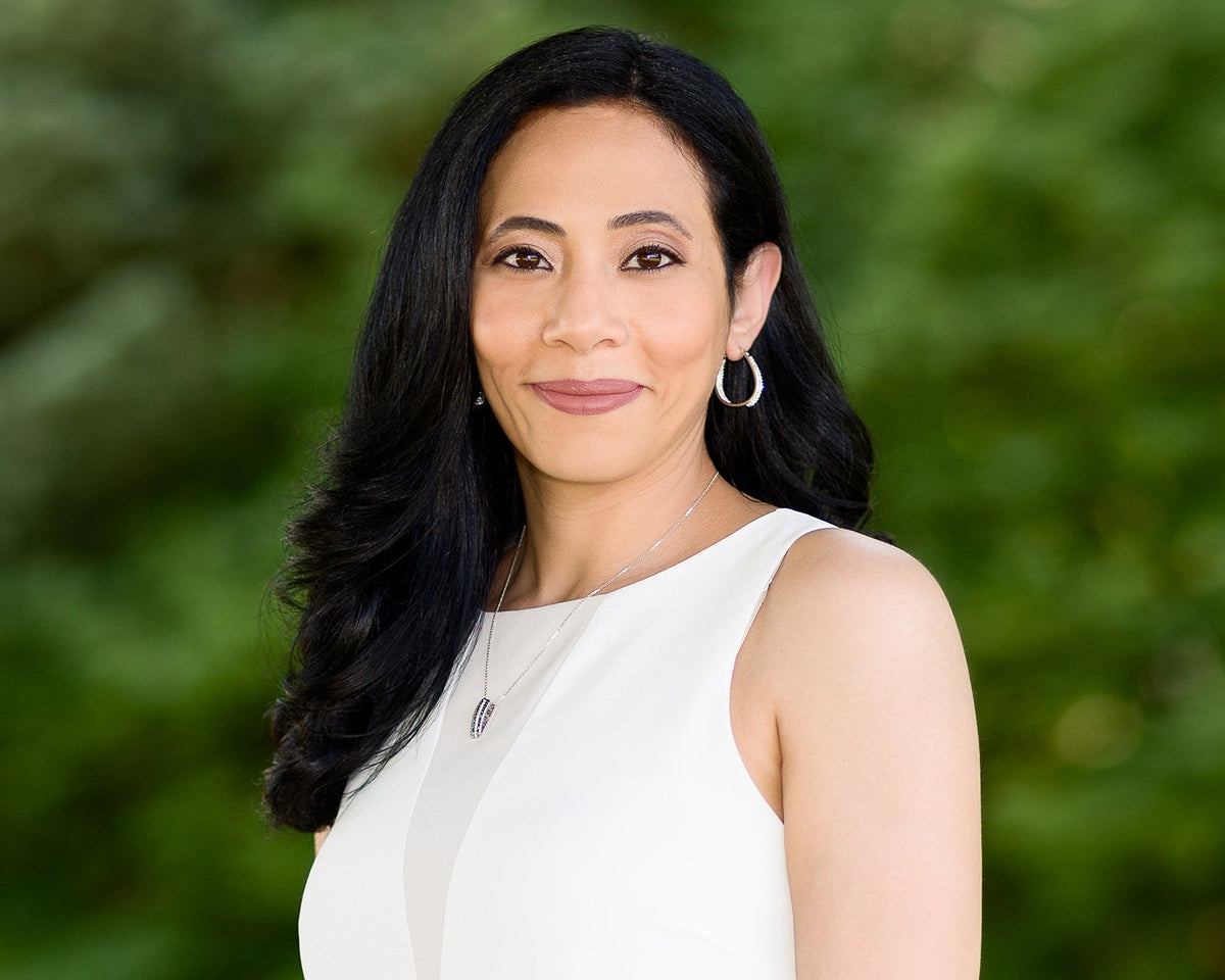 Outdoor Corporate Headshots for Teams: Making Every Photo Match