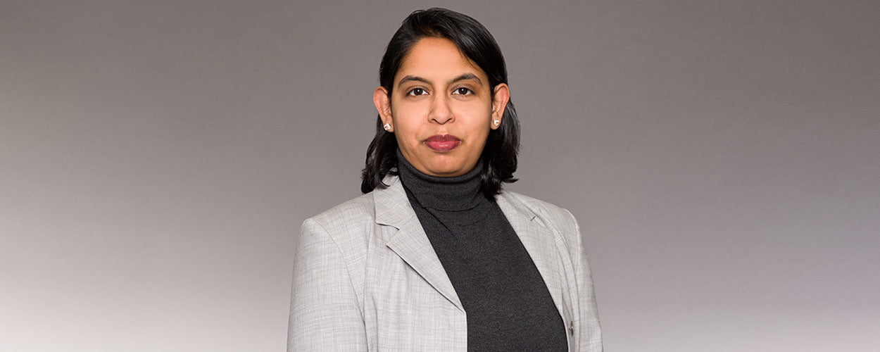 Professional headshot photographer at mississauga office
