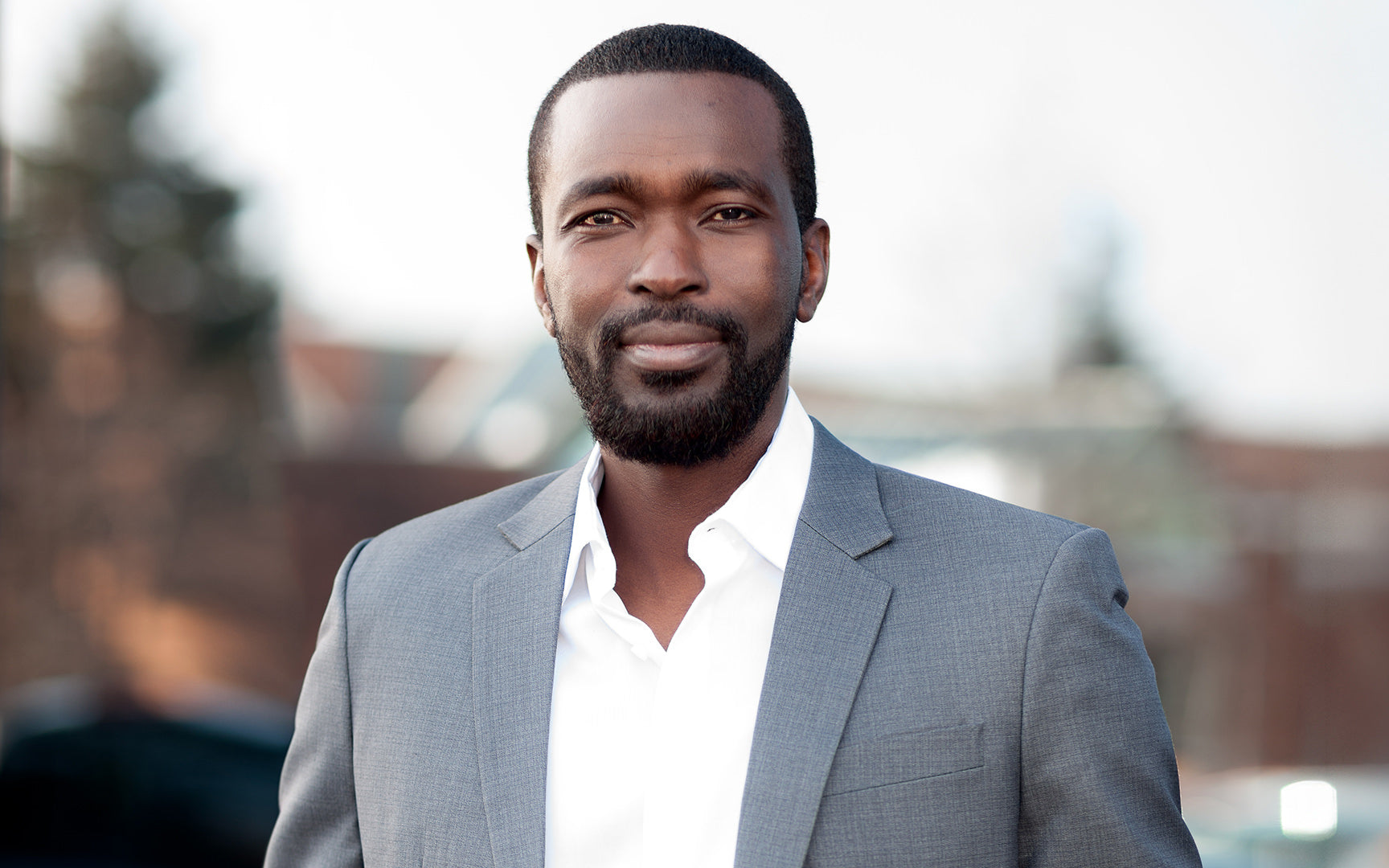 linkedin-headshot-toronto-corporate-professional-portrait.jpg